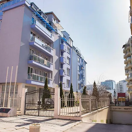 Flower House 9 Apartment *